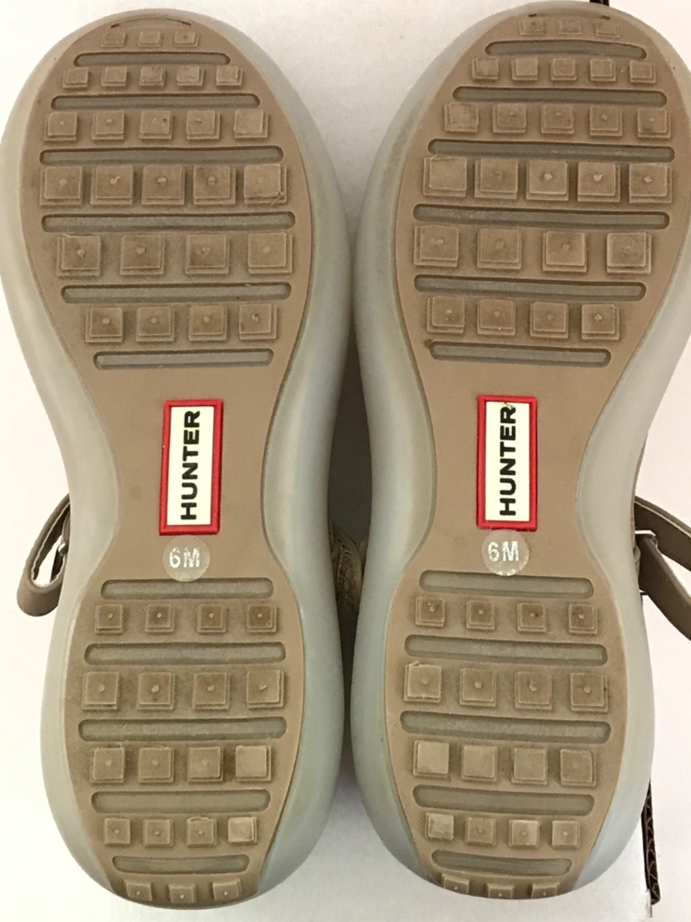 HUNTER Mire Mary Jane Mesh Shoe Tan Sneakers Women’s Size 6 - Picture 13 of 15